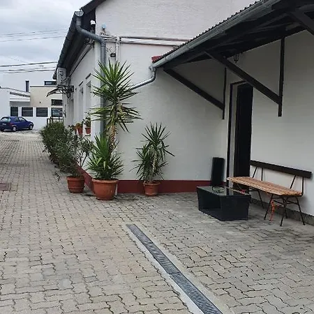 Ruttkai Vendeghaz * Székesfehérvár