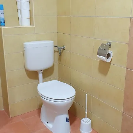 아파트 Ruttkai Vendeghaz *