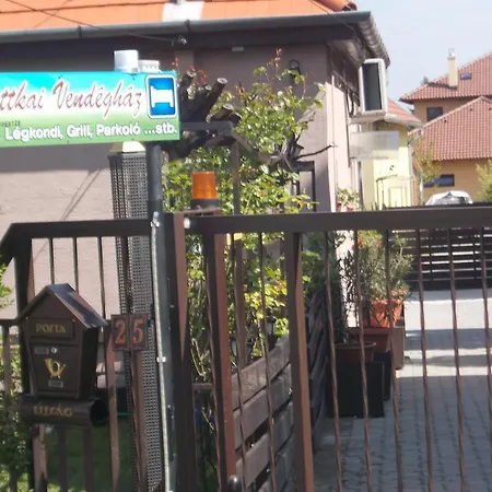 아파트 Ruttkai Vendeghaz Székesfehérvár