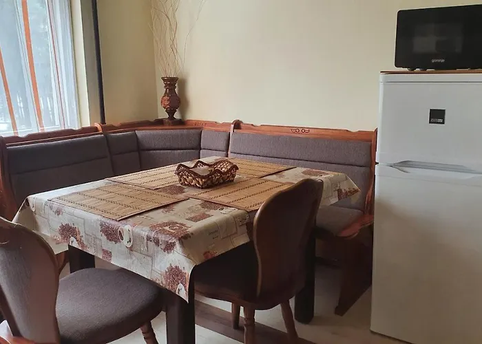 Daire Ruttkai Vendeghaz İstolni Belgrad